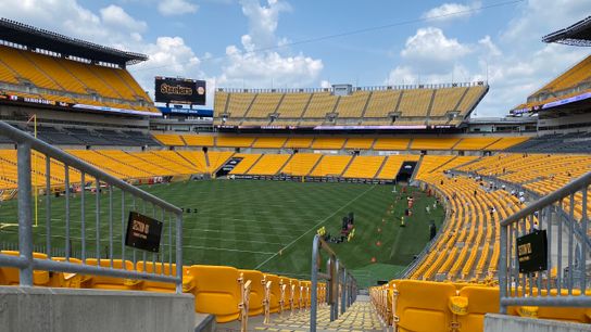Final: Steelers training camp, Day 16 taken at Heinz Field (Live coverage)